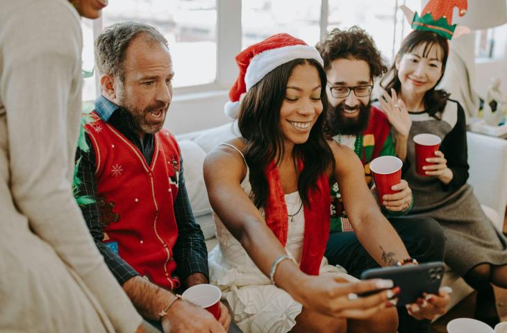 Natale 2025 “allargato” per 6 italiani su 10 all’insegna dell’ Italian Togetherness