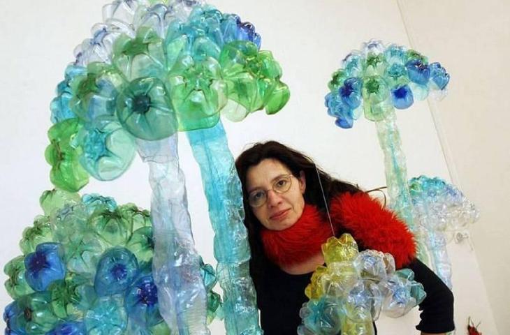 Veronika Richterová, l’arte di dare nuova vita al PET 