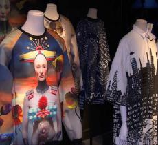 Con Stella McCartney la plastica degli oceani diventa cool