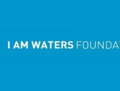 I Am Waters Foundation, acqua e amore per i senzatetto