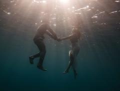 Per gli amanti dell’acqua arriva l’underwater wedding