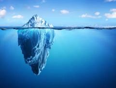 Perché il ghiaccio galleggia sull'acqua