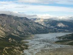 In Canada i cambiamenti climatici prosciugano il fiume Slims  alt_tag