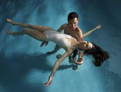 Watsu, il massaggio in acqua di Harold Dull
