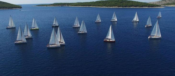 Mare formato o calmo: come il vento modifica le condizioni delle acque e influisce sulla navigazione