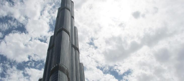 Gli Emirati Arabi investono per “far piovere” le nuvole 