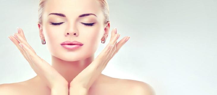  ecco_come_utilizzare_acqua_minerale_nel_beauty_alt_tag