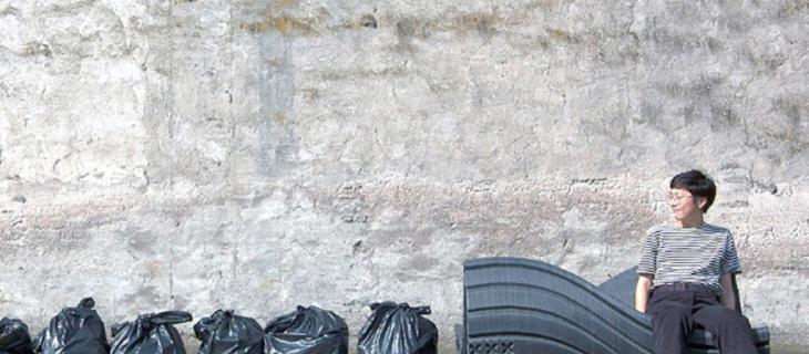 I rifiuti di plastica trasformati in panchine pubbliche 