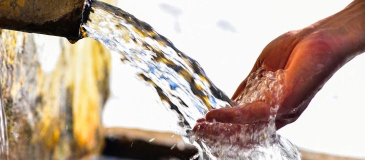 Per l’accesso universale all’acqua servono 14 miliardi di dollari 